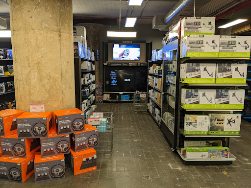 Computer Store «Micro Center», reviews and photos, 850 3rd Ave, Brooklyn, NY 11232, USA