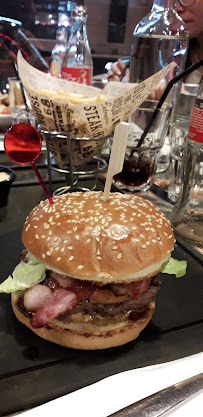 Hamburger du Restaurant Hippopotamus Steakhouse à Paris - n°10