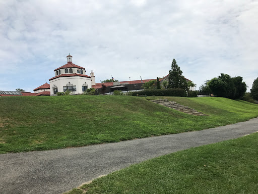 Golf Course «Douglaston Golf Course», reviews and photos, 6320 Marathon Pkwy, Douglaston, NY 11363, USA