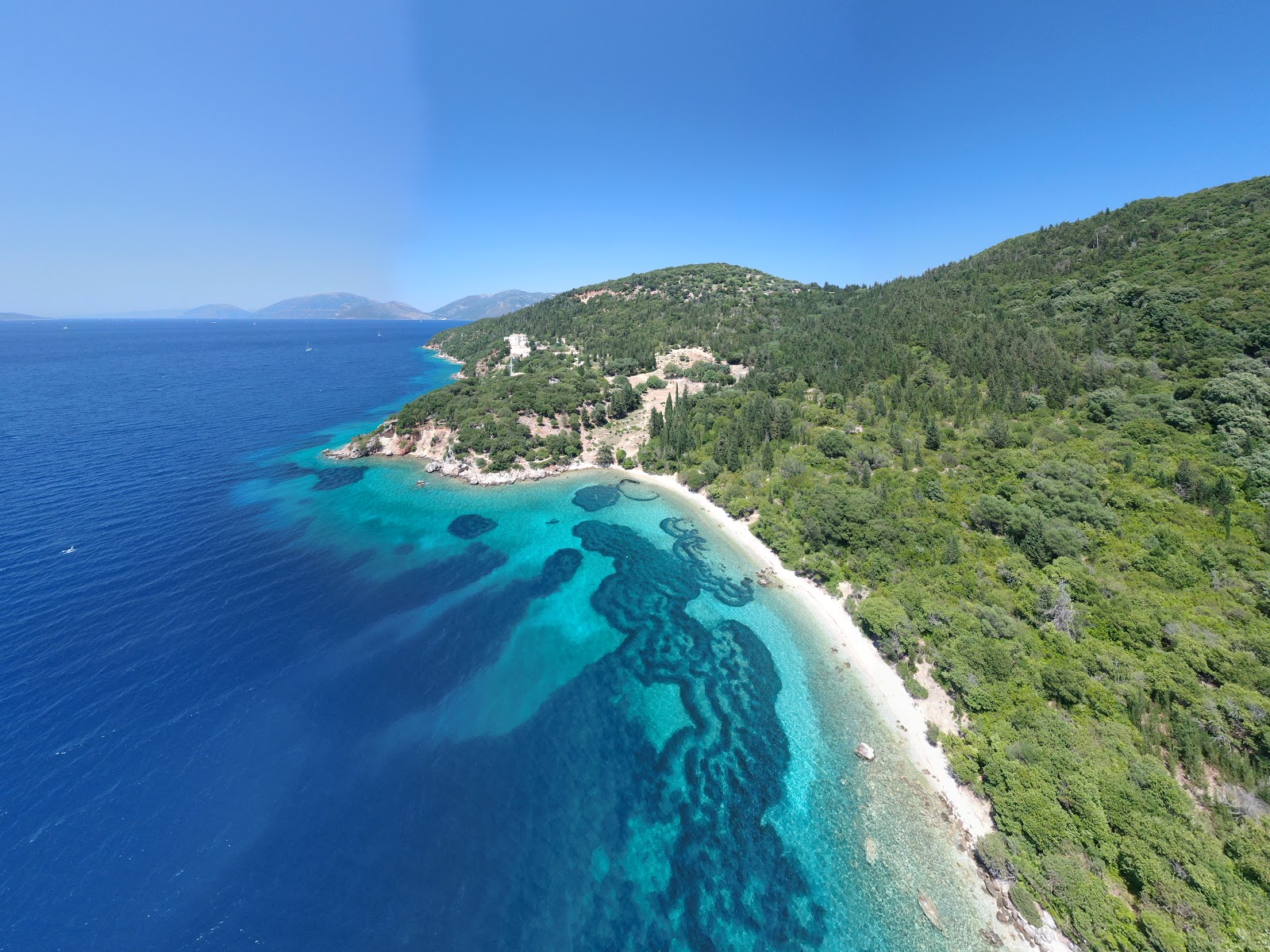 Foto af Paliouras beach med lille bugt