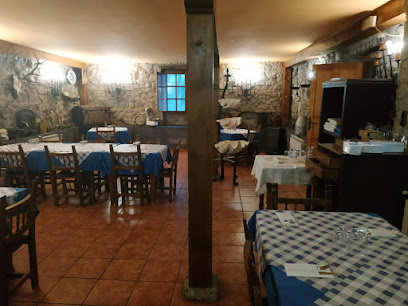 Restaurante y Centro de Turismo Rural la Venta del - LE-321- Valdelugueros, s/n, 24837 Valdeteja, León, Spain