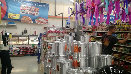 Supermarket «Castillo Supermarkets», reviews and photos, 10426 16th Ave SW, Seattle, WA 98146, USA