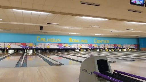 Bowling Alley «Calhoun Bowling Center», reviews and photos, 123 Columbus Cir NE, Calhoun, GA 30701, USA