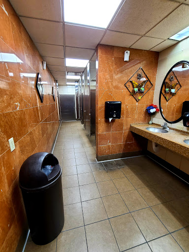 Truck Stop «TA Kingman», reviews and photos, 946 W Beale St, Kingman, AZ 86401, USA