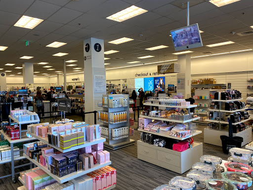 Department Store «Nordstrom Rack Wayne Town Center», reviews and photos, 141 NJ-23, Wayne, NJ 07470, USA