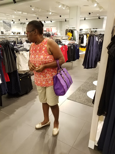 Shopping Mall «The Gardens Mall», reviews and photos, 3101 PGA Boulevard, Palm Beach Gardens, FL 33410, USA