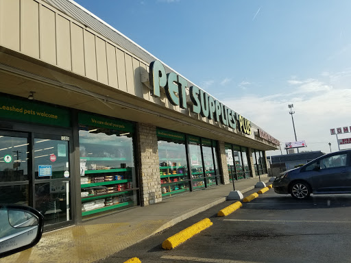 Pet Supplies Plus, 1380 W Lane Ave, Upper Arlington, OH 43221, USA, 