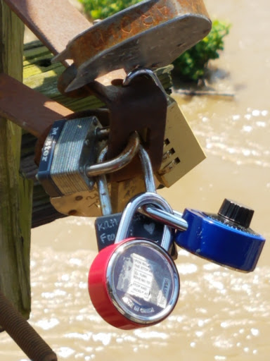 Bicycle Store «Harpers Ferry Outfitters & Bike Shop», reviews and photos, 129 Potomac St, Harpers Ferry, WV 25425, USA