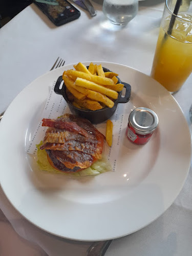 Comments and reviews of Marco Pierre White Steakhouse, Bar & Grill Birmingham