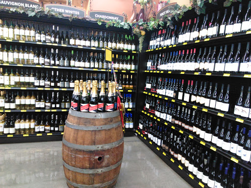 Grocery Store «Grocery Outlet Bargain Market», reviews and photos, 7800 Bothell Way NE #140, Kenmore, WA 98028, USA