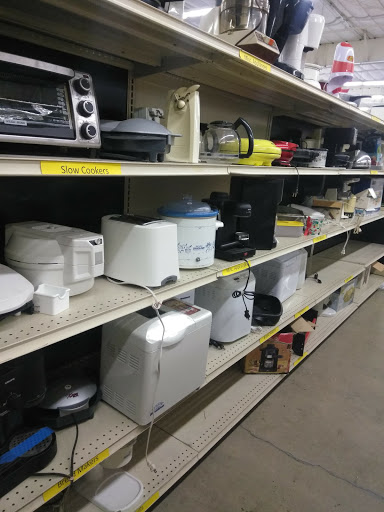 Thrift Store «Good Samaritan Thrift Shop», reviews and photos, 445 B St, Yuba City, CA 95991, USA