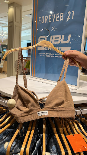 Clothing Store «Forever 21», reviews and photos, 651 Kapkowski Rd, Elizabeth, NJ 07201, USA