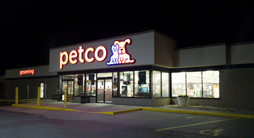 Petco Animal Supplies, 1450 Twixt Town Rd, Marion, IA 52302, USA, 