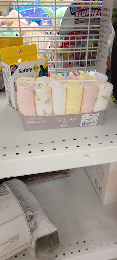 Clothing Store «Ross Dress for Less», reviews and photos, 2325 Lancaster Dr NE, Salem, OR 97305, USA