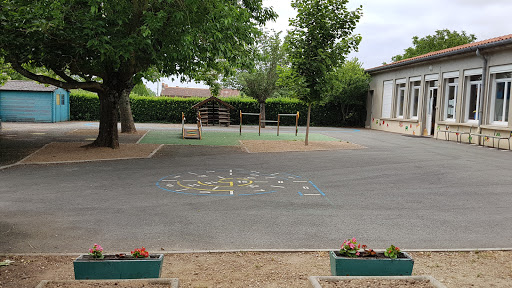 École maternelle à Pont-de-Larn, Tarn