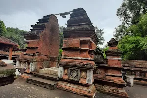 Makam Raja-Raja Imogiri image