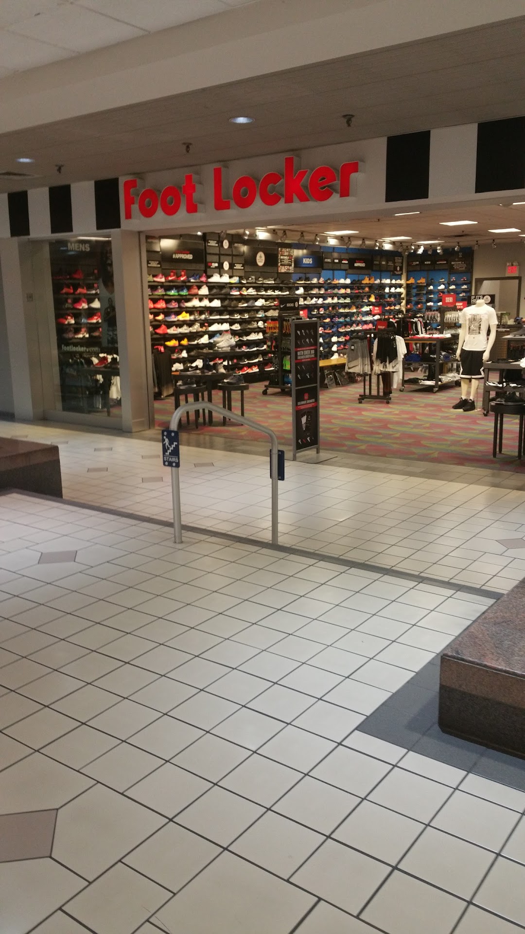 Foot Locker in the city Harrisburg