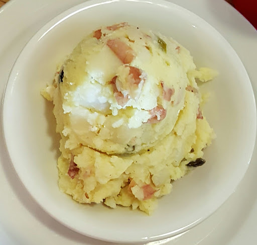 Cafe «The Good Harvest Cafe», reviews and photos, 575 US Hwy 101 S, Crescent City, CA 95531, USA