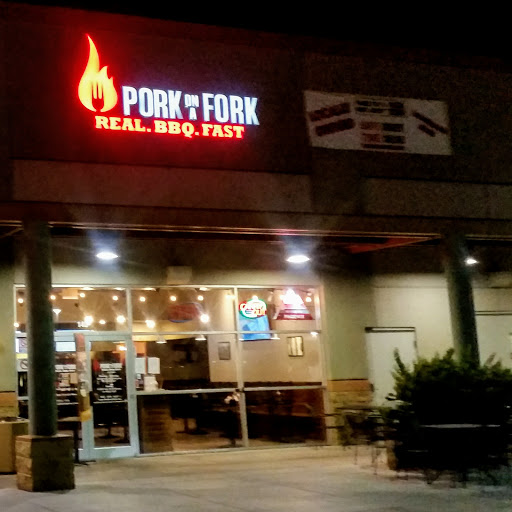 Barbecue Restaurant «Pork on a Fork BBQ & Catering Camelback», reviews and photos, 1949 E Camelback Rd, Phoenix, AZ 85016, USA