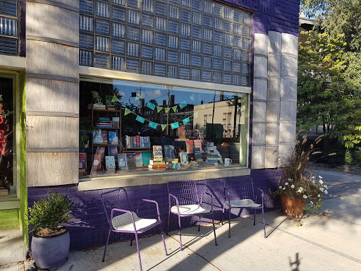 Used Book Store «Loganberry Books», reviews and photos, 13015 Larchmere Blvd, Cleveland, OH 44120, USA