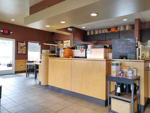 Starbucks, 267 Flanders Rd, Niantic, CT 06357, USA, 