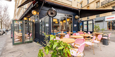 Neuvième Sauvage à Paris