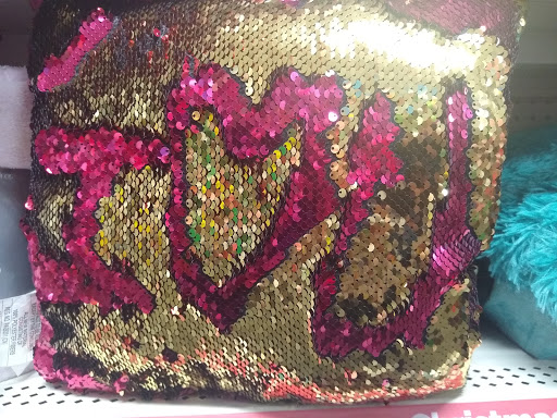 Dollar General, 221 W School St, Leesburg, IN 46538, USA, 