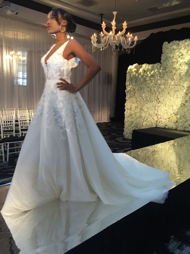 Bridal Shop «The Wedding Factor», reviews and photos, 125 South St, Philadelphia, PA 19147, USA