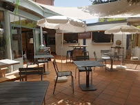 Atmosphère du Restaurant L'Evasion - Domaine Lou Verdaï à Roques - n°3