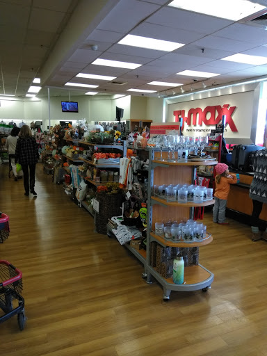 Department Store «T.J. Maxx», reviews and photos, 832 Plaza Blvd, Lancaster, PA 17601, USA