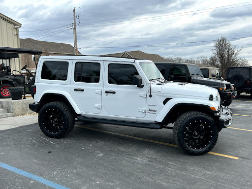 Car Dealer «Scoreboard Automotive Sales and Leasing», reviews and photos, 527 N Central Ave, Eureka, MO 63025, USA