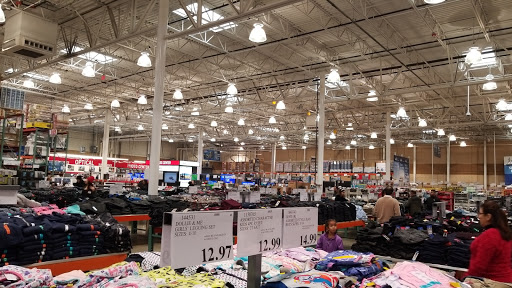 Warehouse store «Costco Wholesale», reviews and photos, 10701 Sudley Manor Dr, Manassas, VA 20109, USA