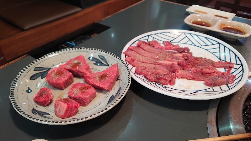 焼肉 ピッコロ