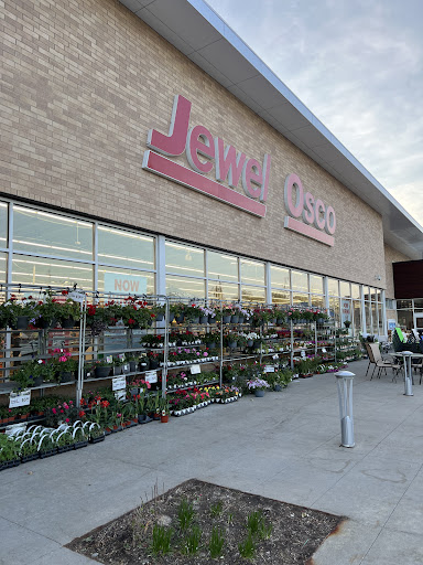Grocery Store «Jewel-Osco», reviews and photos, 16 S Waukegan Rd, Deerfield, IL 60015, USA