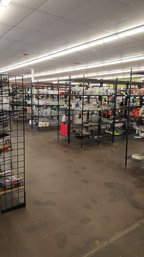 Thrift Store «Southern & Val Vista Goodwill Retail Store & Donation Center», reviews and photos, 3655 E Southern Ave, Mesa, AZ 85206, USA