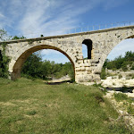 Photo n° 1 de l'avis de LOUIT.O fait le 19/05/2021 à 17:50 pour Pont Julien à Bonnieux