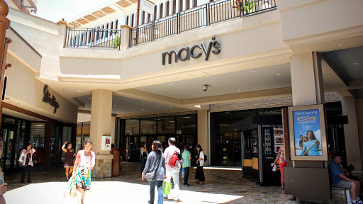 Coat racks in Honolulu