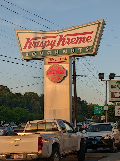 Bakery «Krispy Kreme Doughnuts», reviews and photos, 960 Patton Ave, Asheville, NC 28806, USA