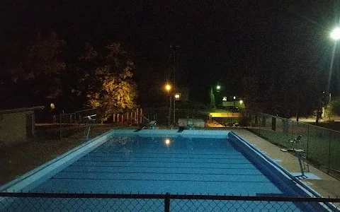 Montfort Swimming Pool image