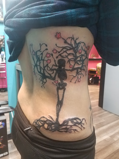 Tattoo Shop «Timebomb», reviews and photos, 1441 SW Military Dr, San Antonio, TX 78221, USA