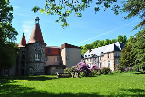Centre Temps Jeunes - Château de Theix à Saint-Gènes-Champanelle