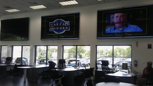 Used Car Dealer «Easterns Automotive Group / Eastern Motors», reviews and photos, 4809 St Barnabas Rd, Temple Hills, MD 20748, USA