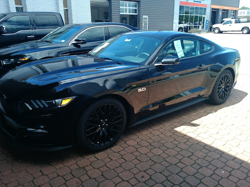 Car Dealer «Sabine River Ford», reviews and photos, 1601 Green Ave, Orange, TX 77630, USA