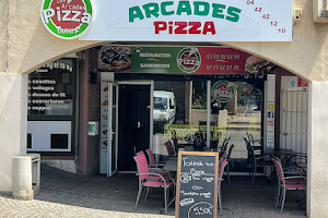 Arcades Pizza image