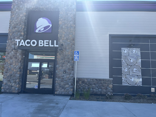 Taco Bell image