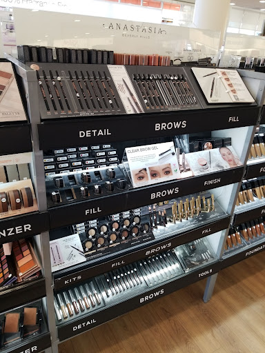 Hair Salon «Ulta Beauty», reviews and photos, 690 Collection Blvd, Oxnard, CA 93036, USA