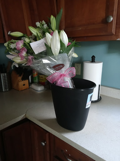 Florist «Blossom Shop», reviews and photos, 138 Orange St, New Haven, CT 06510, USA