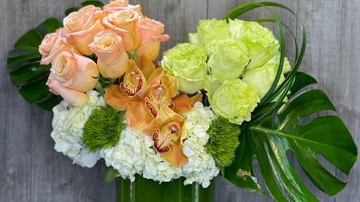 Florist «XO Bloom», reviews and photos, 966 S Westlake Blvd #4, Westlake Village, CA 91361, USA