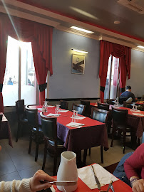 Atmosphère du Restaurant turc Restaurant Istanbul à La Garenne-Colombes - n°18
