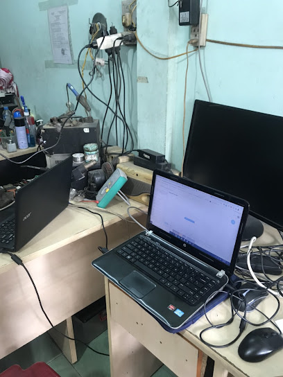 Hình Ảnh Sửa laptop, laptop cũ giá rẻ uy tín quận Bình Tân - Hùng Phát Computer